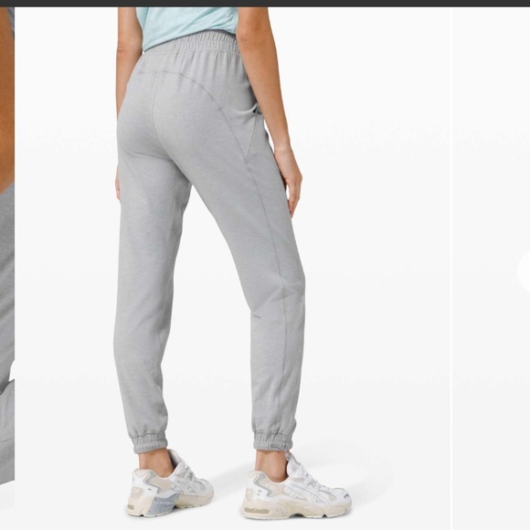 Lululemon 🍋 Ready to Rulu Jogger Cinch Color: Heathered Silver Drop - Picture 6 of 15